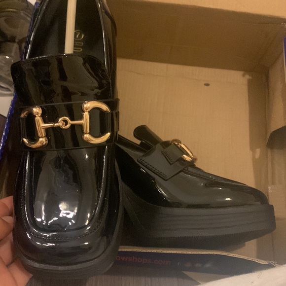 Heeled boots ? Wedges ? I’m Not sure - Picture 2 of 4